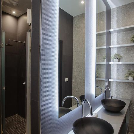 Corner Hostel شكودر المظهر الخارجي الصورة