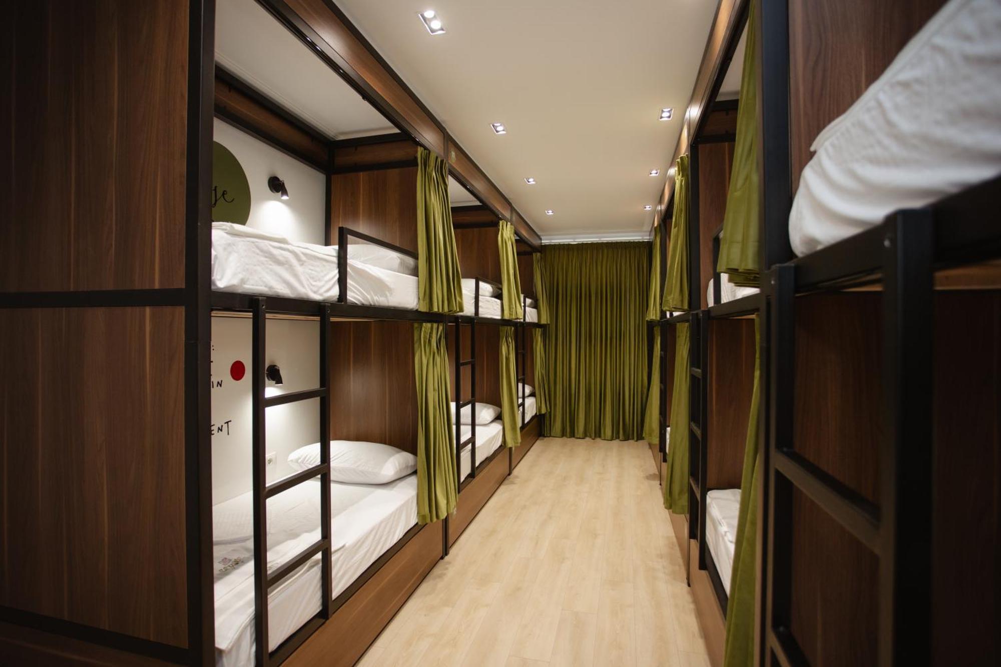 Corner Hostel شكودر المظهر الخارجي الصورة