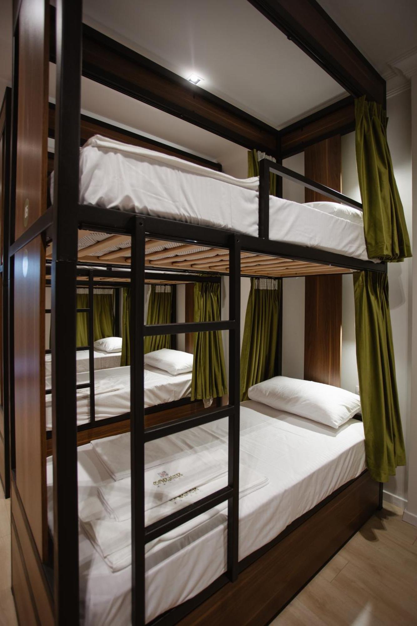 Corner Hostel شكودر المظهر الخارجي الصورة