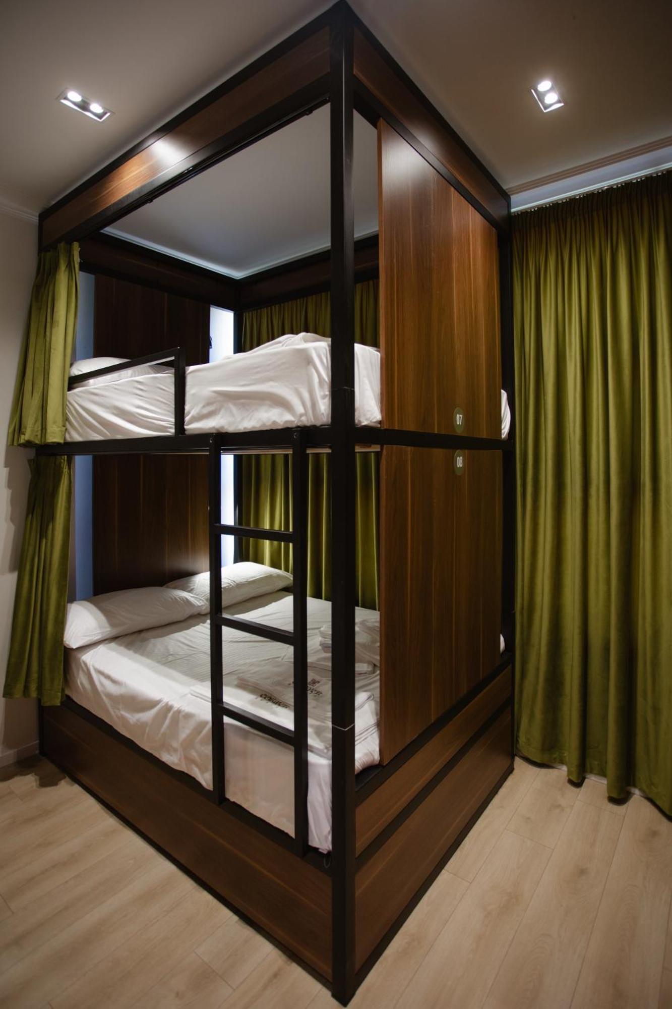 Corner Hostel شكودر المظهر الخارجي الصورة